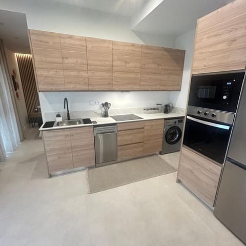 1 soveværelse Lejlighed til leje i Nou Moles, Valencia by - € 1.400 (Ref: 9553038)