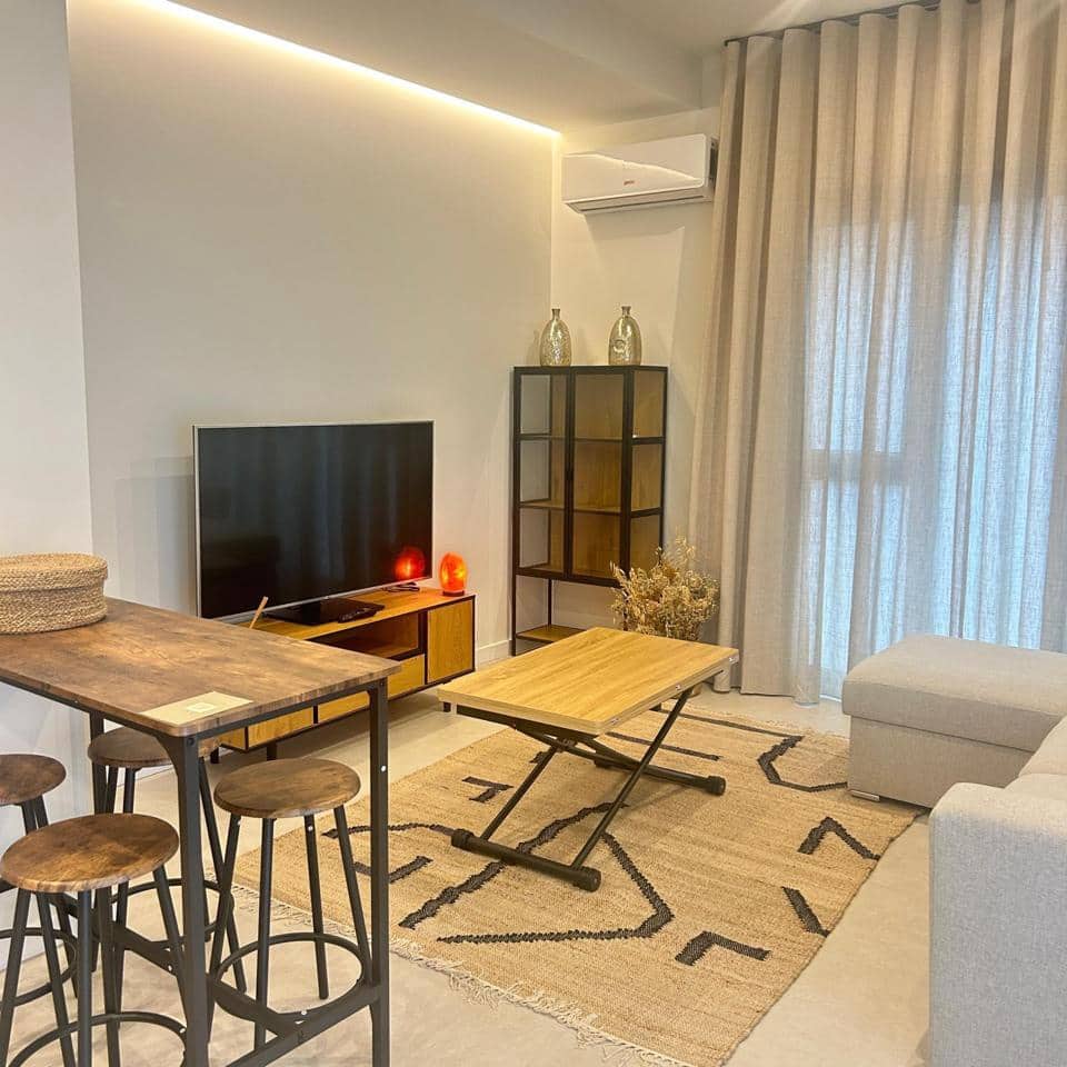 1 soveværelse Lejlighed til leje i Valencia by - € 1.400 (Ref: 9553038)