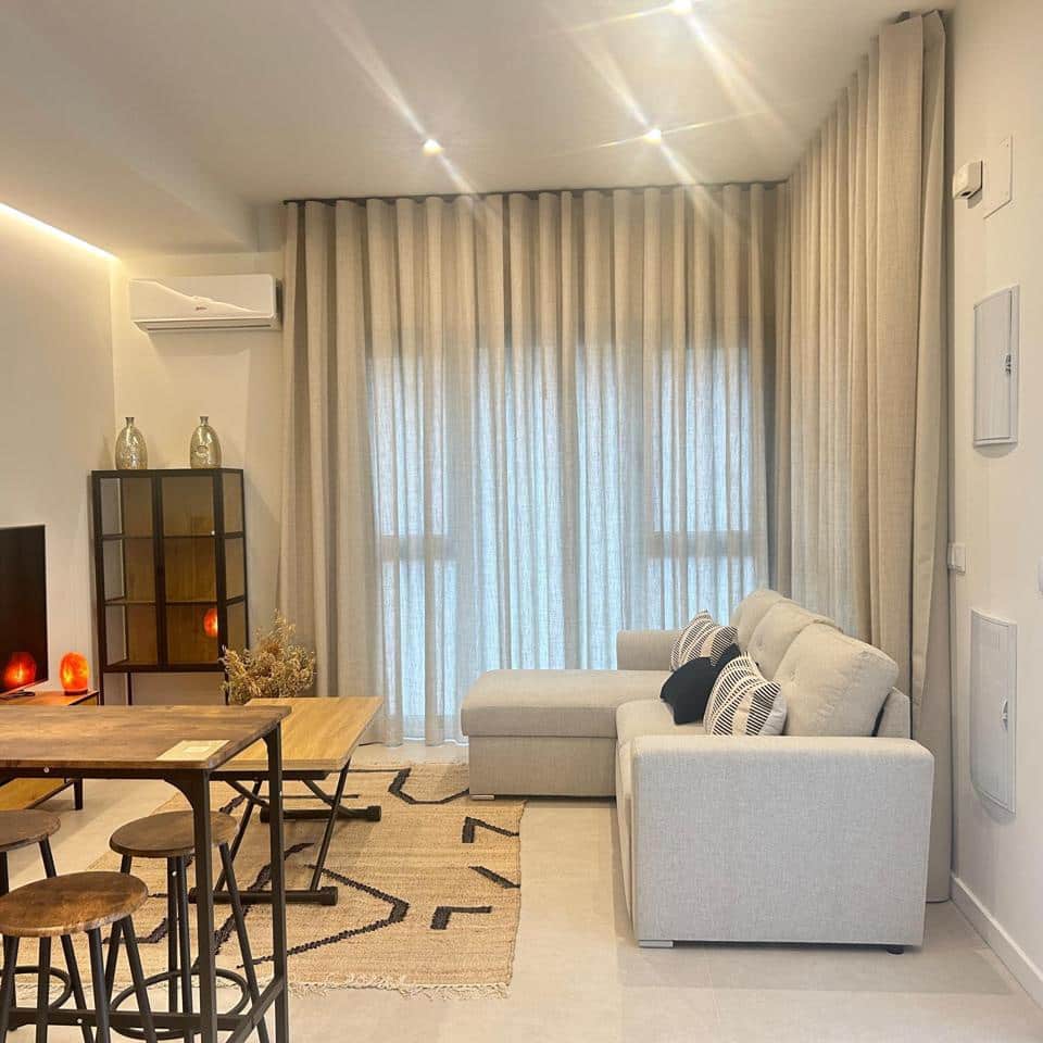 1 soveværelse Lejlighed til leje i Valencia by - € 1.400 (Ref: 9553038)