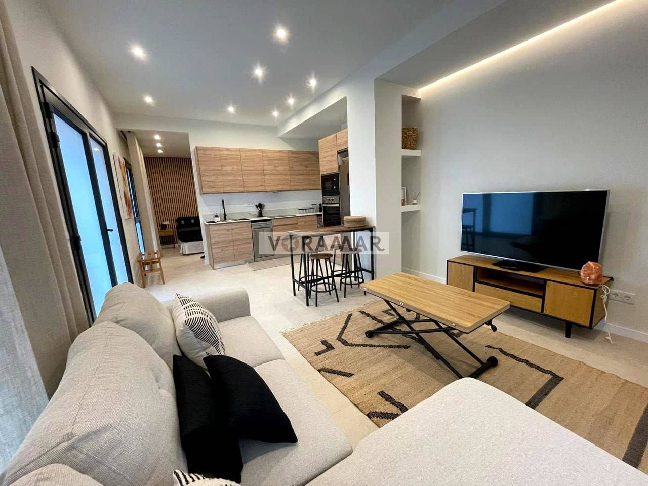 1 bedroom Flat for rent in Valencia city - € 1,200 (Ref: 9553038)