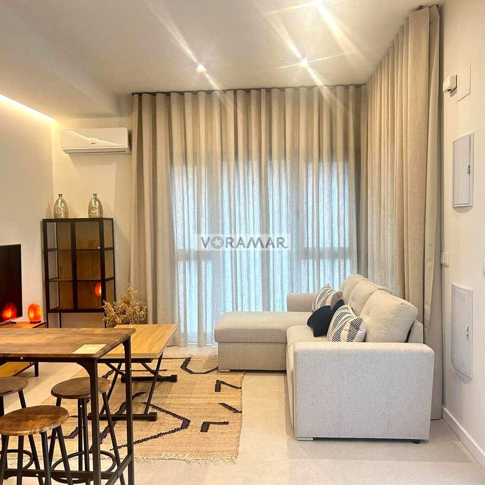 1 sypialnia Mieszkanie do wynajęcia w Miasto Walencja - 1 000 € (Ref: 9553038)