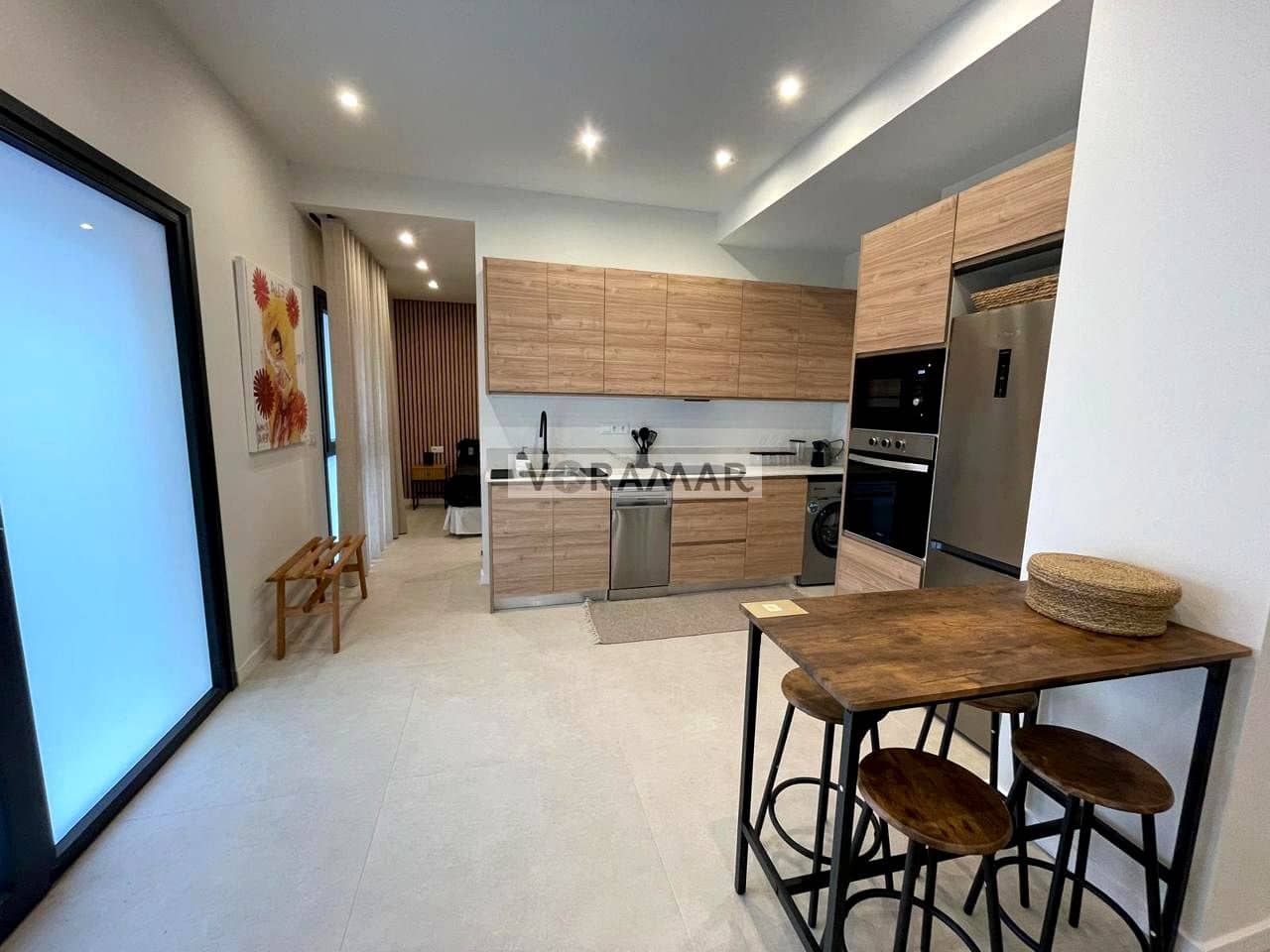 1 sypialnia Mieszkanie do wynajęcia w Miasto Walencja - 1 000 € (Ref: 9553038)