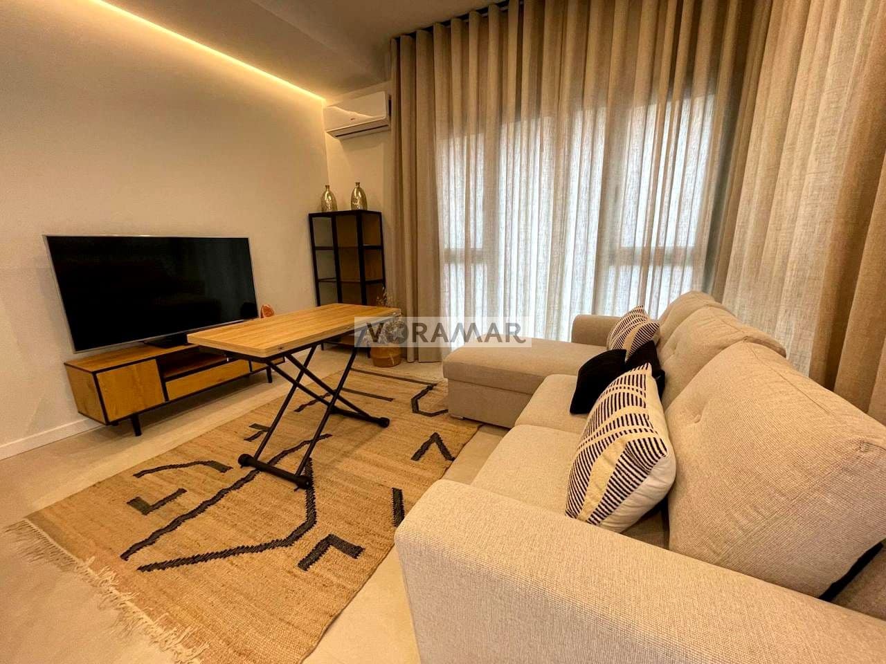 1 sypialnia Mieszkanie do wynajęcia w Miasto Walencja - 1 000 € (Ref: 9553038)