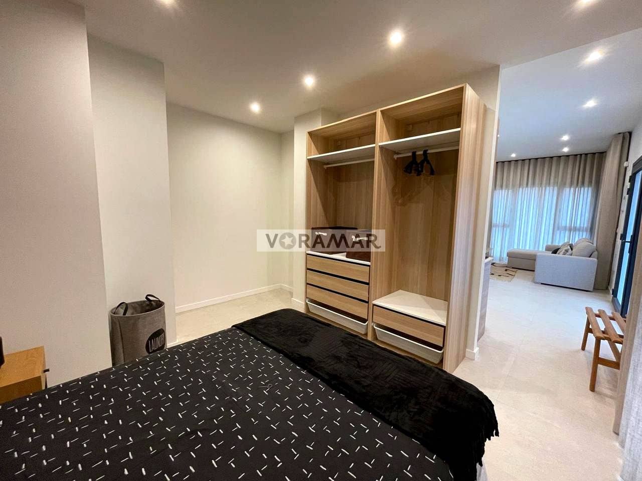 1 sypialnia Mieszkanie do wynajęcia w Miasto Walencja - 1 000 € (Ref: 9553038)