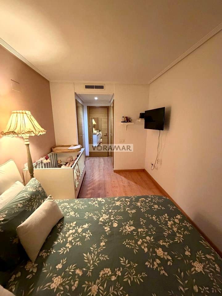 1 bedroom Flat for rent in Alboraya / Alboraia with pool garage - € 1,400 (Ref: 9562223)