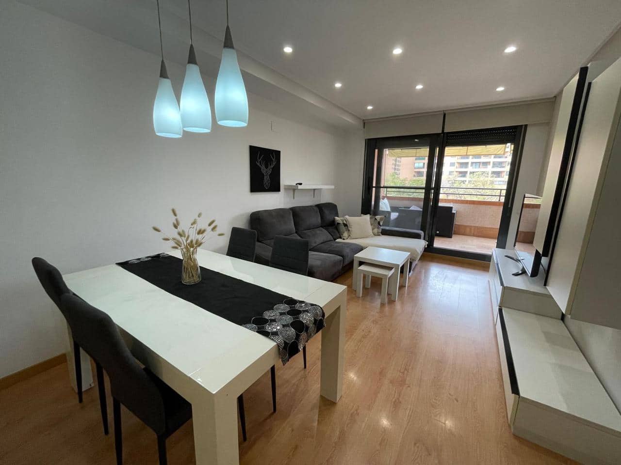 1 bedroom Flat for rent in Alboraya / Alboraia with pool garage - € 1,400 (Ref: 9562223)