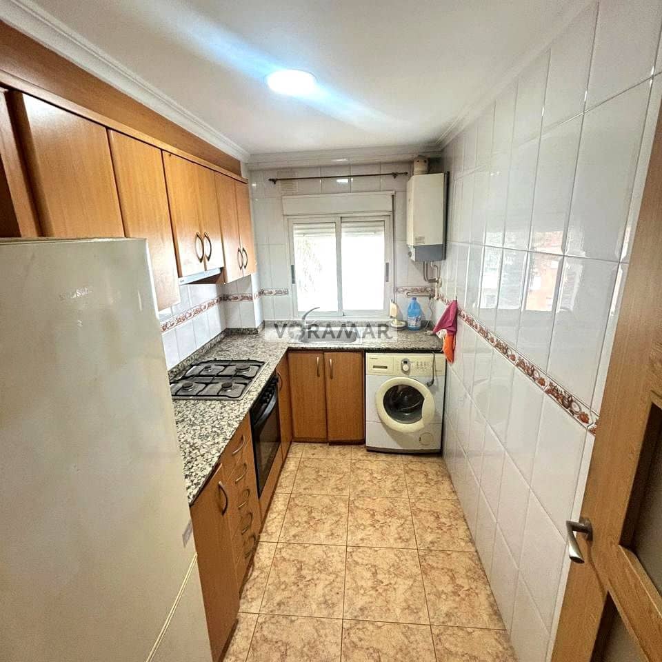 3 bedroom Flat for sale in Valencia city - € 240,000 (Ref: 9593138)