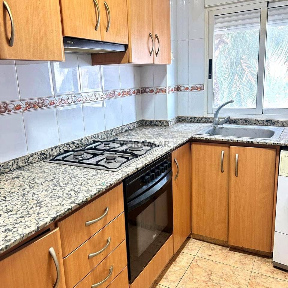 3 bedroom Flat for sale in Valencia city - € 240,000 (Ref: 9593138)