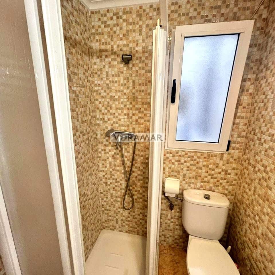 3 bedroom Flat for sale in Valencia city - € 240,000 (Ref: 9593138)