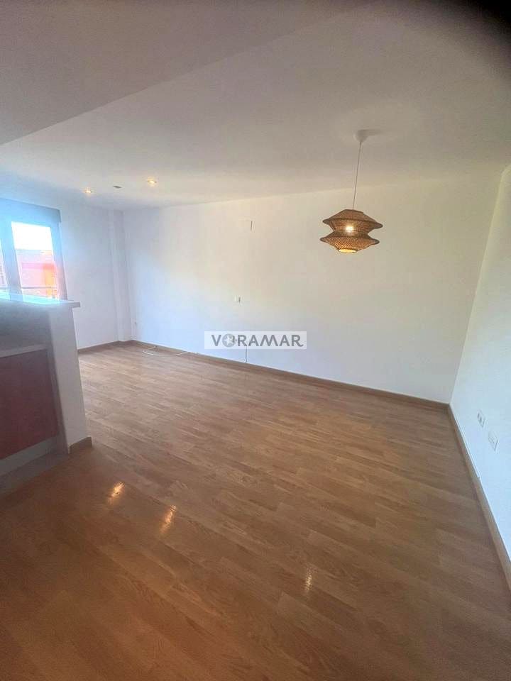 2 slaapkamer Flat te koop in La Pobla de Farnals met garage - € 225.000 (Ref: 9598469)