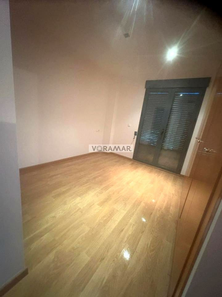 2 slaapkamer Flat te koop in La Pobla de Farnals met garage - € 225.000 (Ref: 9598469)