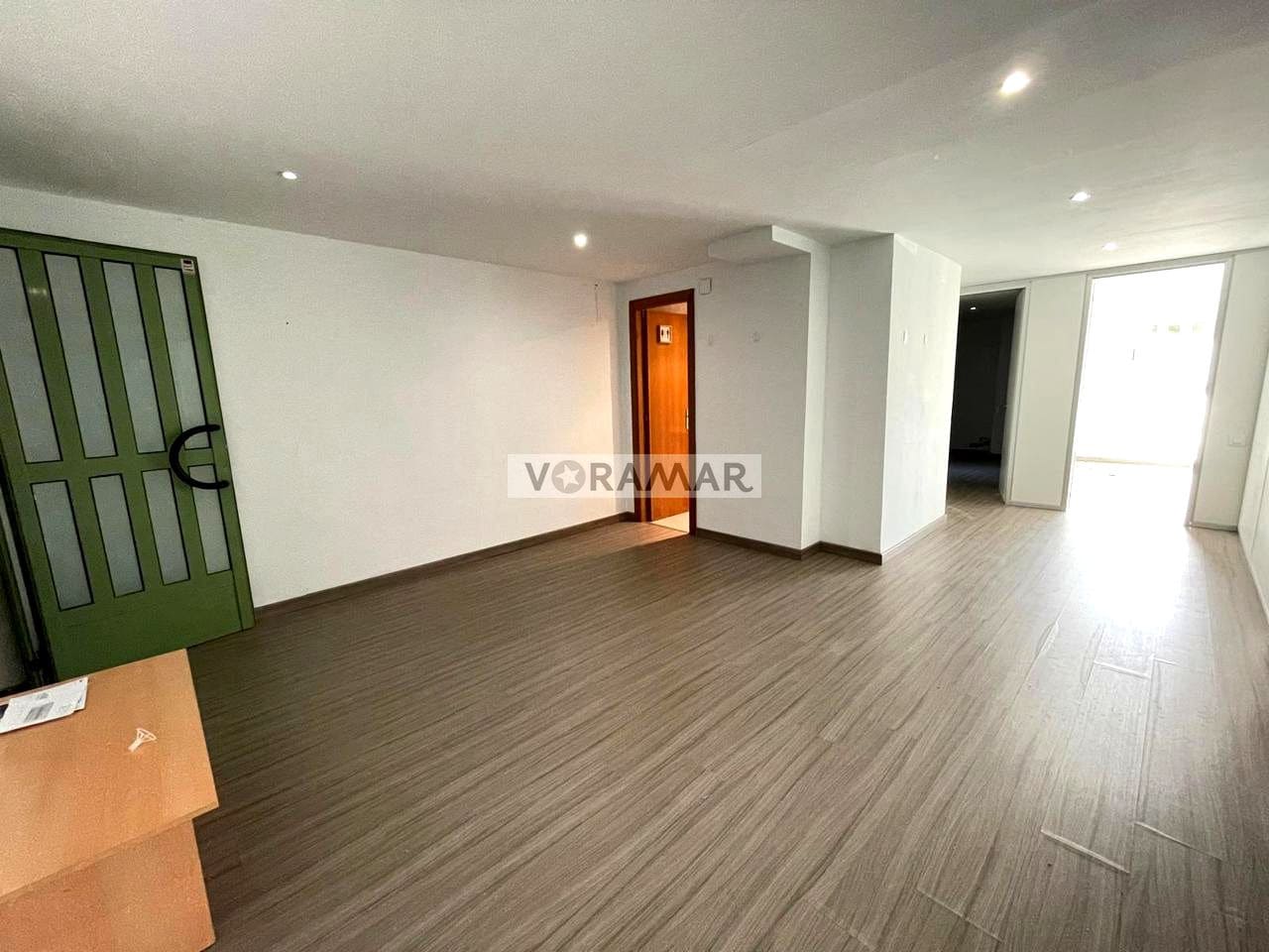 5 quarto Empresa para arrendar em Alboraya / Alboraia - 800 € (Ref: 9612036)