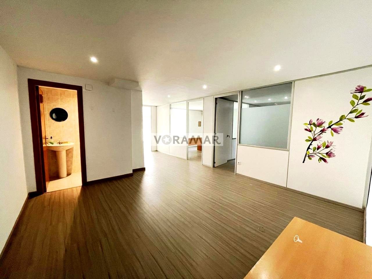 5 quarto Empresa para arrendar em Alboraya / Alboraia - 800 € (Ref: 9612036)