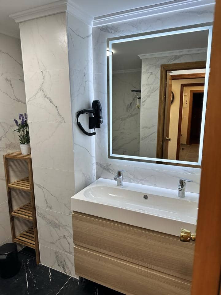 3 quarto Apartamento para arrendar em Alboraya / Alboraia - 3 900 € (Ref: 9635121)