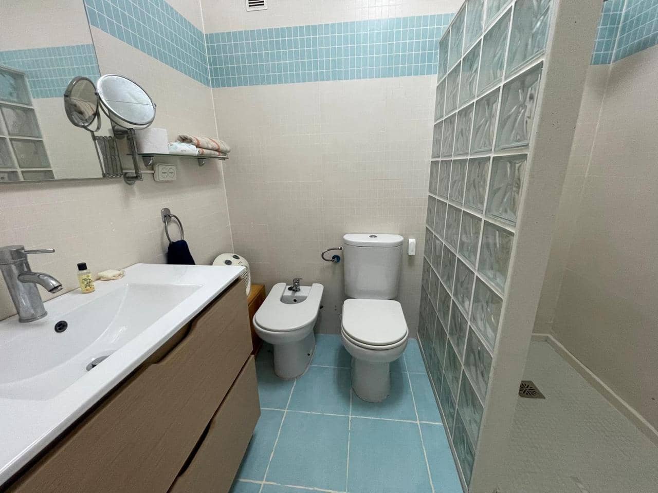 3 soveværelse Lejlighed til leje i Valencia by - € 1.300 (Ref: 9669590)