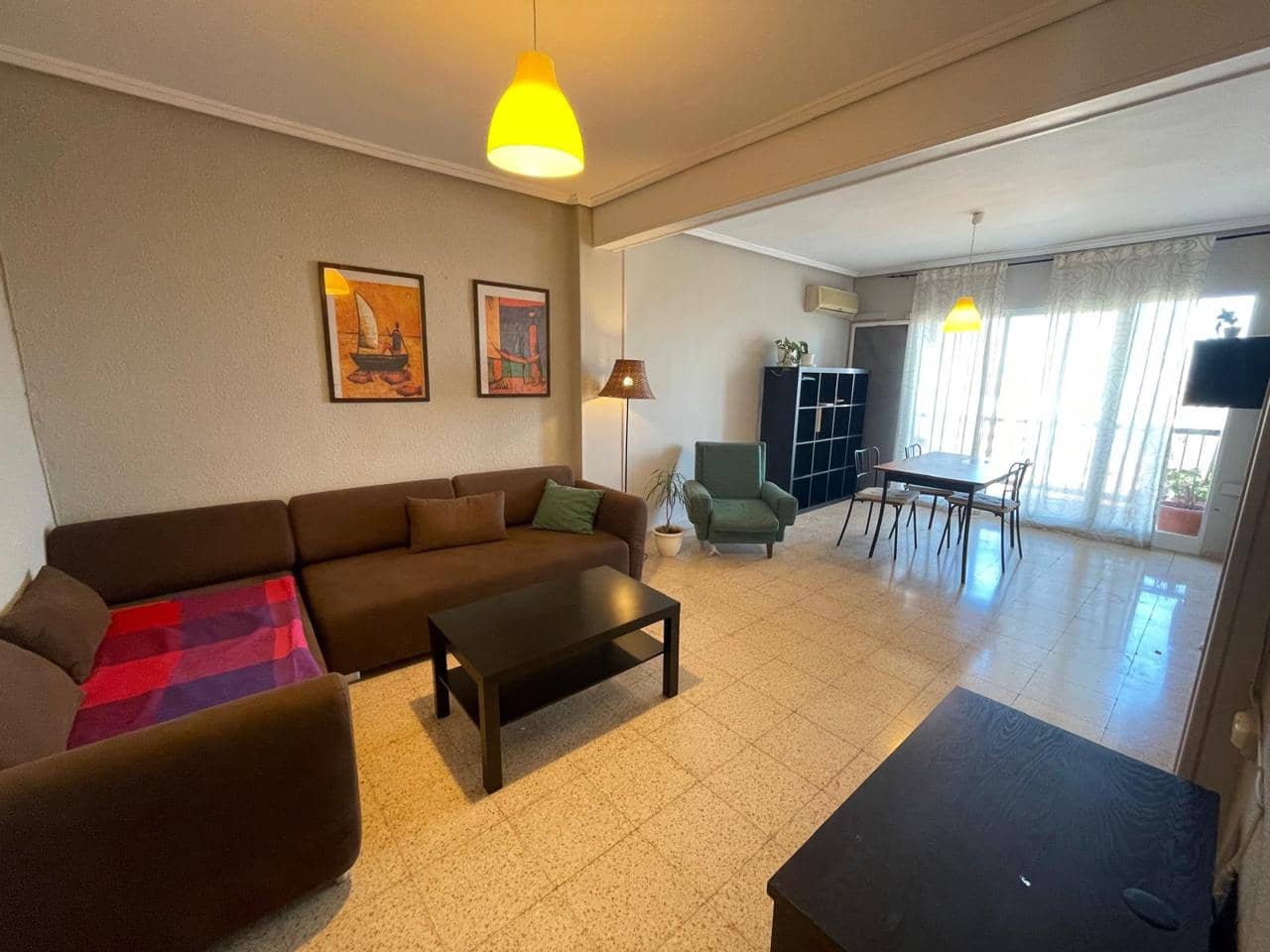 3 soveværelse Lejlighed til leje i Valencia by - € 1.300 (Ref: 9669590)