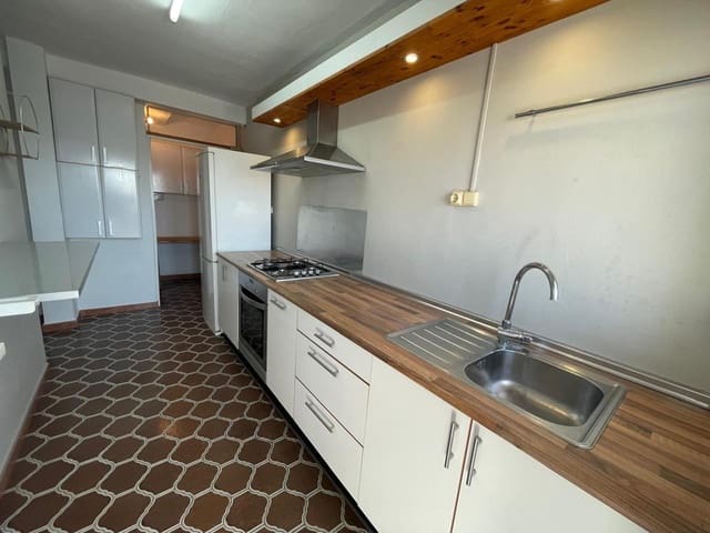 3 soveværelse Lejlighed til leje i La Vega Baixa, Valencia by - € 1.300 (Ref: 9669590)