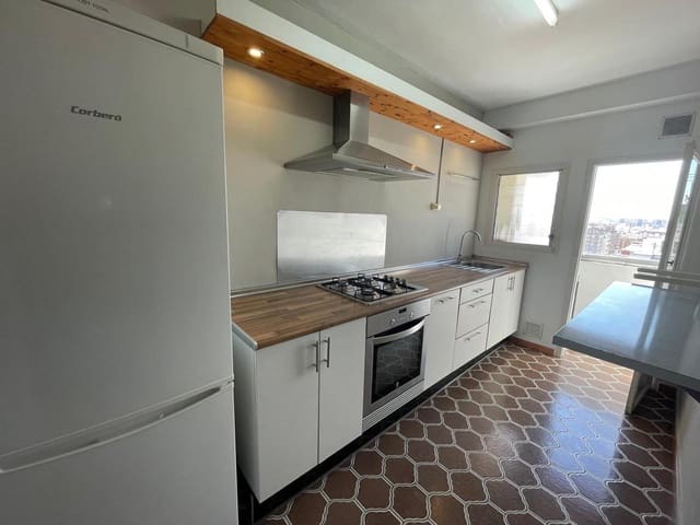 3 soveværelse Lejlighed til leje i La Vega Baixa, Valencia by - € 1.300 (Ref: 9669590)