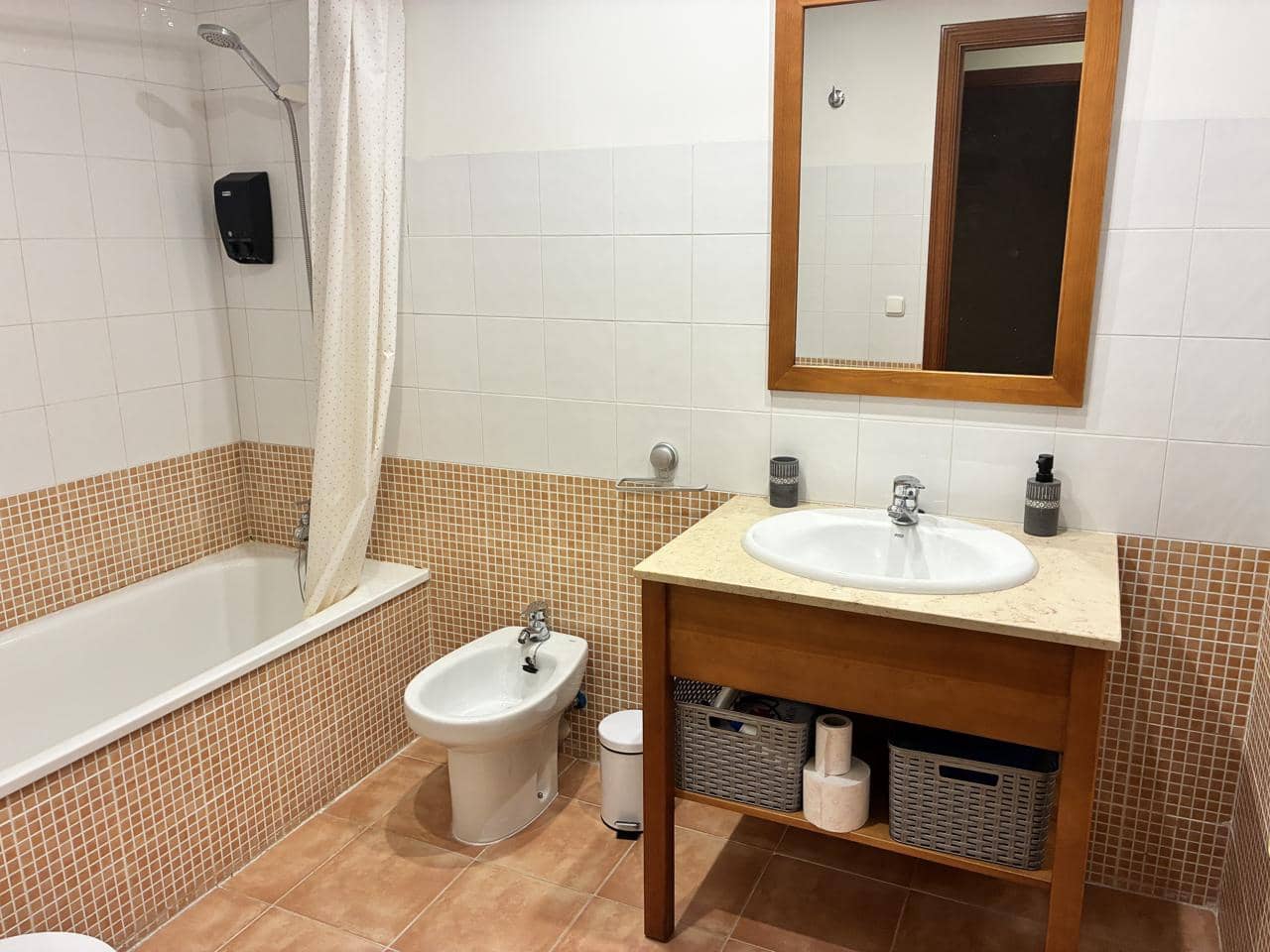 Piso de 1 habitación en Mora de Rubielos en venta con garaje - 96.000 € (Ref: 9674759)