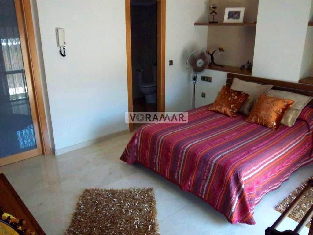 4 bedroom Villa for sale in Alboraya / Alboraia with garage - € 1,100,000 (Ref: 9730689)