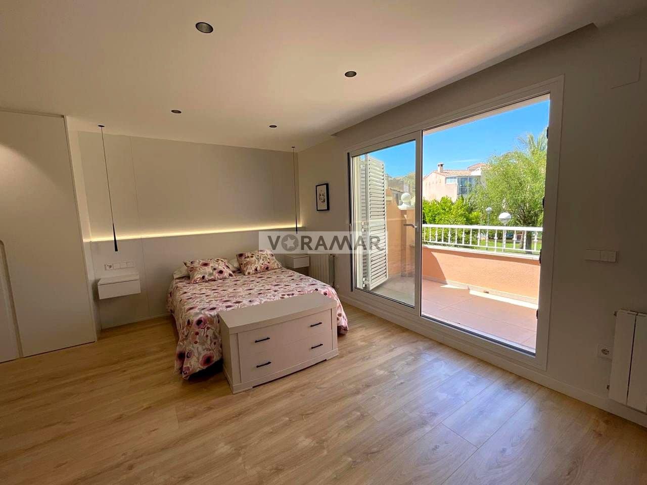 5 chambre Villa/Maison à vendre à Betera avec piscine garage - 630 000 € (Ref: 9801355)