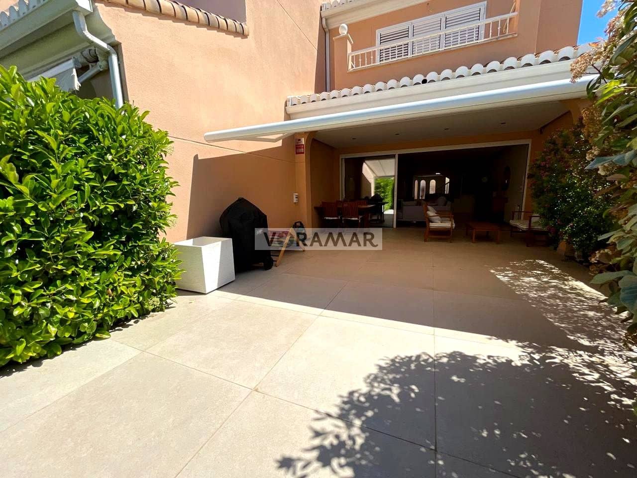 5 chambre Villa/Maison à vendre à Betera avec piscine garage - 630 000 € (Ref: 9801355)