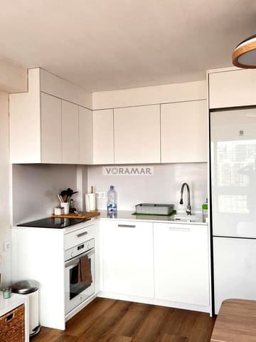 1 soverom Leilighet til leie i El perellonet, Valencia by med garasje - € 1 200 (Ref: 9821803)