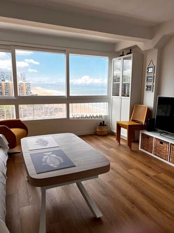 1 soverom Leilighet til leie i El perellonet, Valencia by med garasje - € 1 200 (Ref: 9821803)