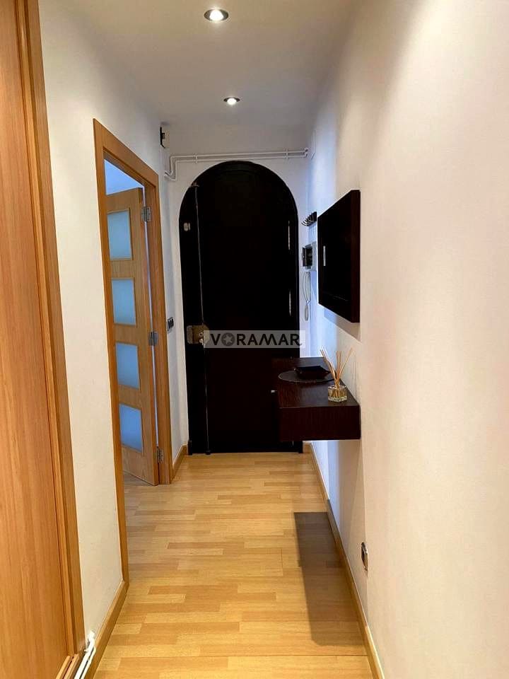 3 Zimmer Wohnung zu vermieten in Valencia Stadt - 1.800 € (Ref: 9830375)