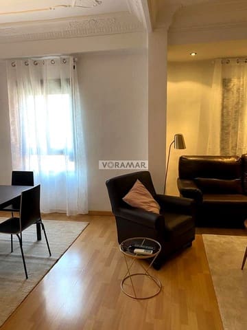 3 quarto Apartamento para arrendar em Mont-Olivet, Valência cidade - 1 800 € (Ref: 9830375)