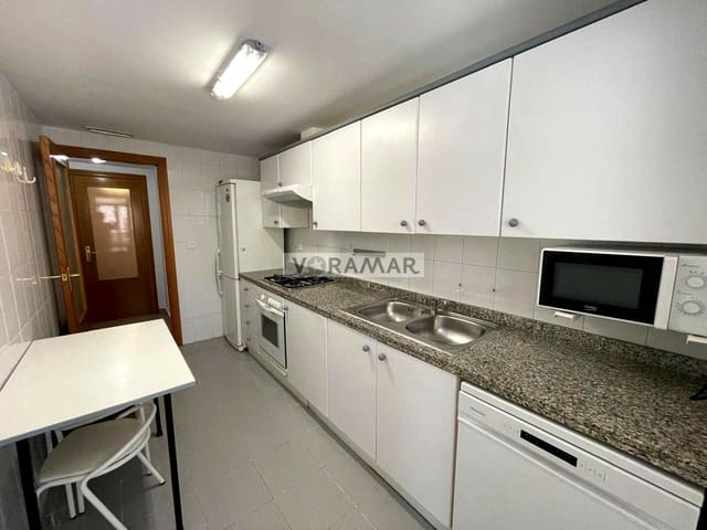 4 soveværelse Lejlighed til leje i Alboraya / Alboraia med garage - € 1.600 (Ref: 9858932)