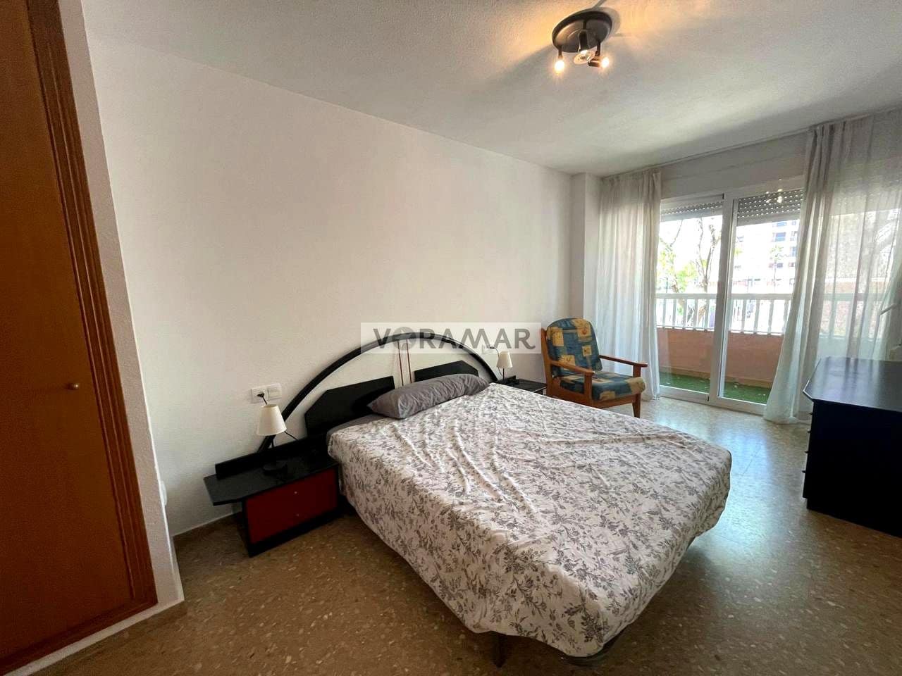 4 soveværelse Lejlighed til leje i Alboraya / Alboraia med garage - € 1.600 (Ref: 9858932)