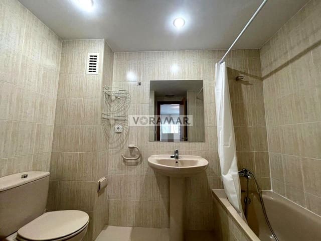 4 soveværelse Lejlighed til leje i Alboraya / Alboraia med garage - € 1.600 (Ref: 9858932)