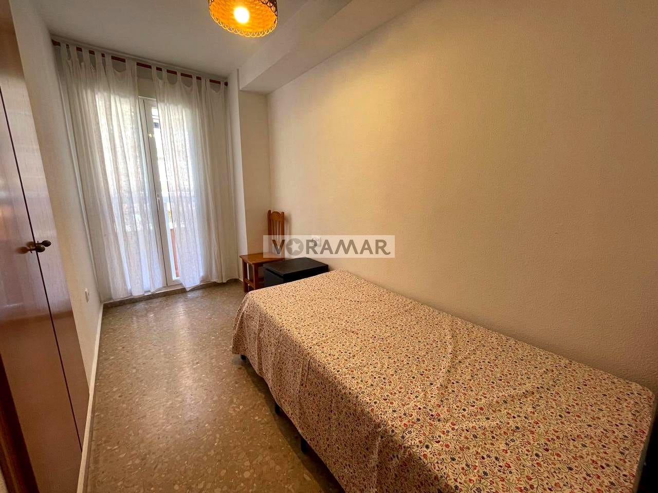4 soveværelse Lejlighed til leje i Alboraya / Alboraia med garage - € 1.600 (Ref: 9858932)