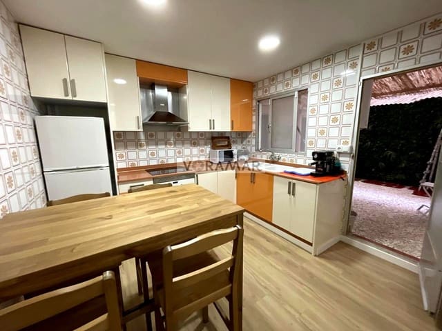 3 quarto Apartamento para arrendar em La Malva-Rosa, Valência cidade - 2 000 € (Ref: 9874222)