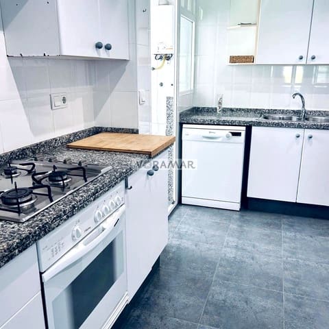3 bedroom Flat for rent in Alboraya / Alboraia with garage - € 1,400 (Ref: 9877242)