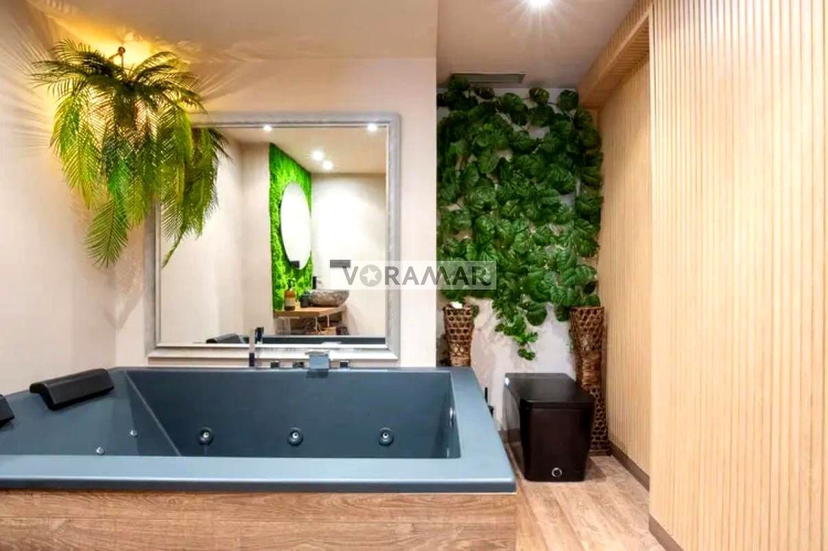 2 chambre Appartement à vendre à Valence ville avec piscine garage - 900 000 € (Ref: 9883753)