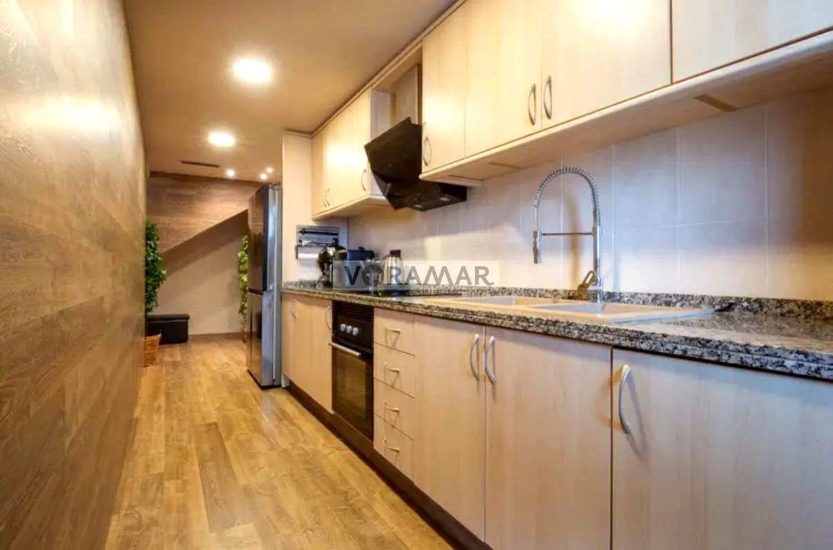 2 chambre Appartement à vendre à Valence ville avec piscine garage - 900 000 € (Ref: 9883753)