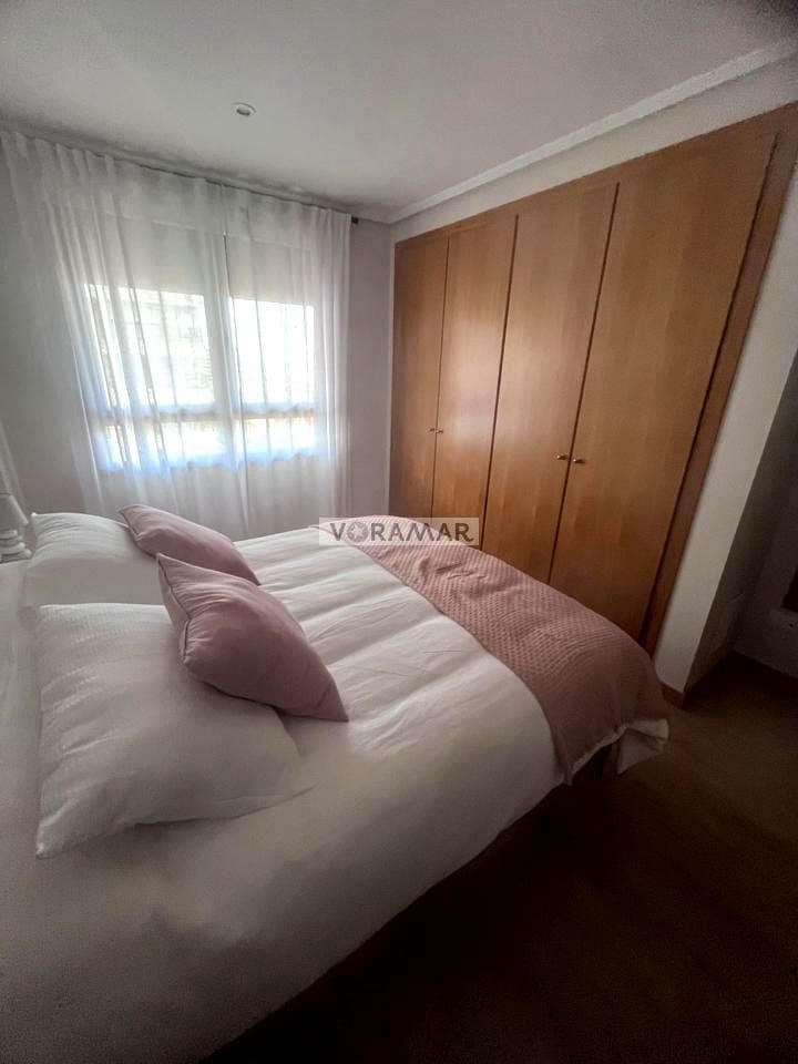 Piso de 2 habitaciones en Alboraya / Alboraia en alquiler con piscina garaje - 3.500 € (Ref: 9900731)
