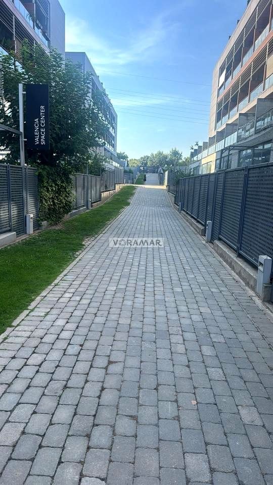 1 soveværelse Lejlighed til leje i Valencia by med swimmingpool garage - € 1.400 (Ref: 9946802)