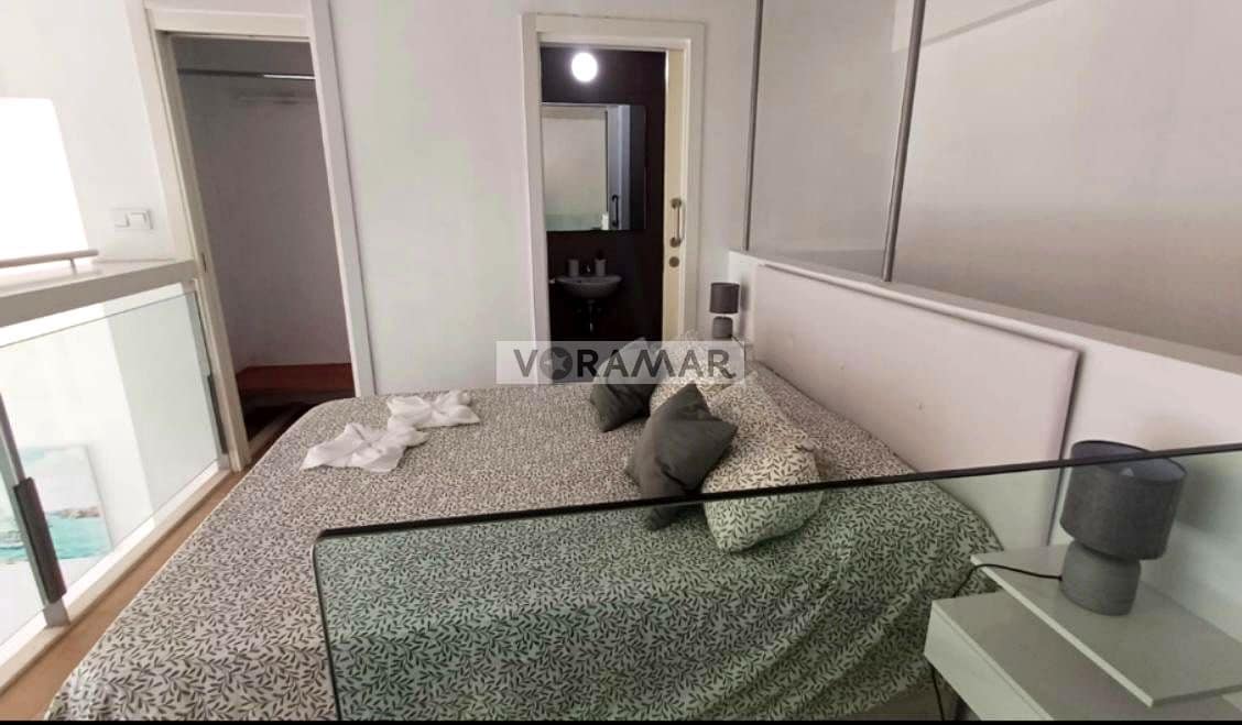 1 soveværelse Lejlighed til leje i Valencia by med swimmingpool garage - € 1.400 (Ref: 9946802)