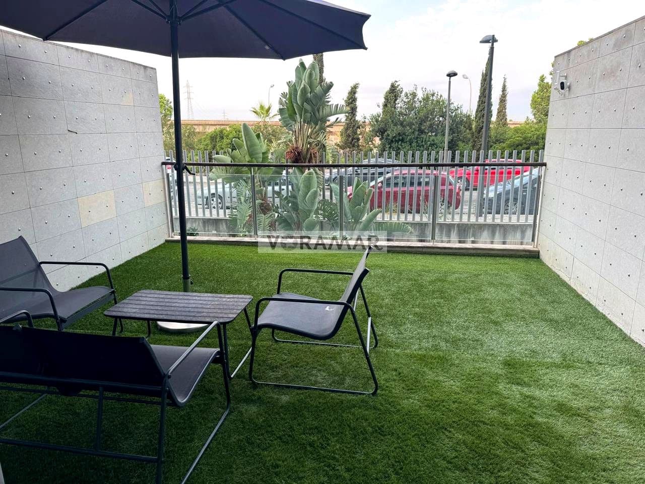 1 soveværelse Lejlighed til leje i Valencia by med swimmingpool garage - € 1.400 (Ref: 9946802)