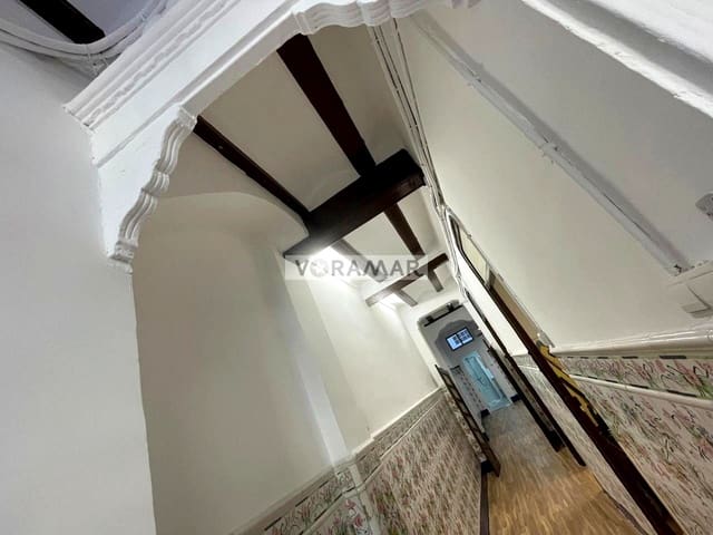 3 soveværelse Lejlighed til leje i Cabanyal-Canyamelar, Valencia by - € 1.500 (Ref: 9952909)