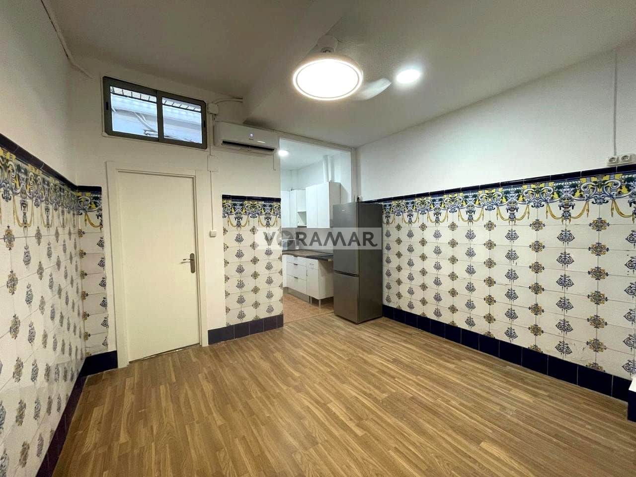 3 soveværelse Lejlighed til leje i Valencia by - € 1.500 (Ref: 9952909)