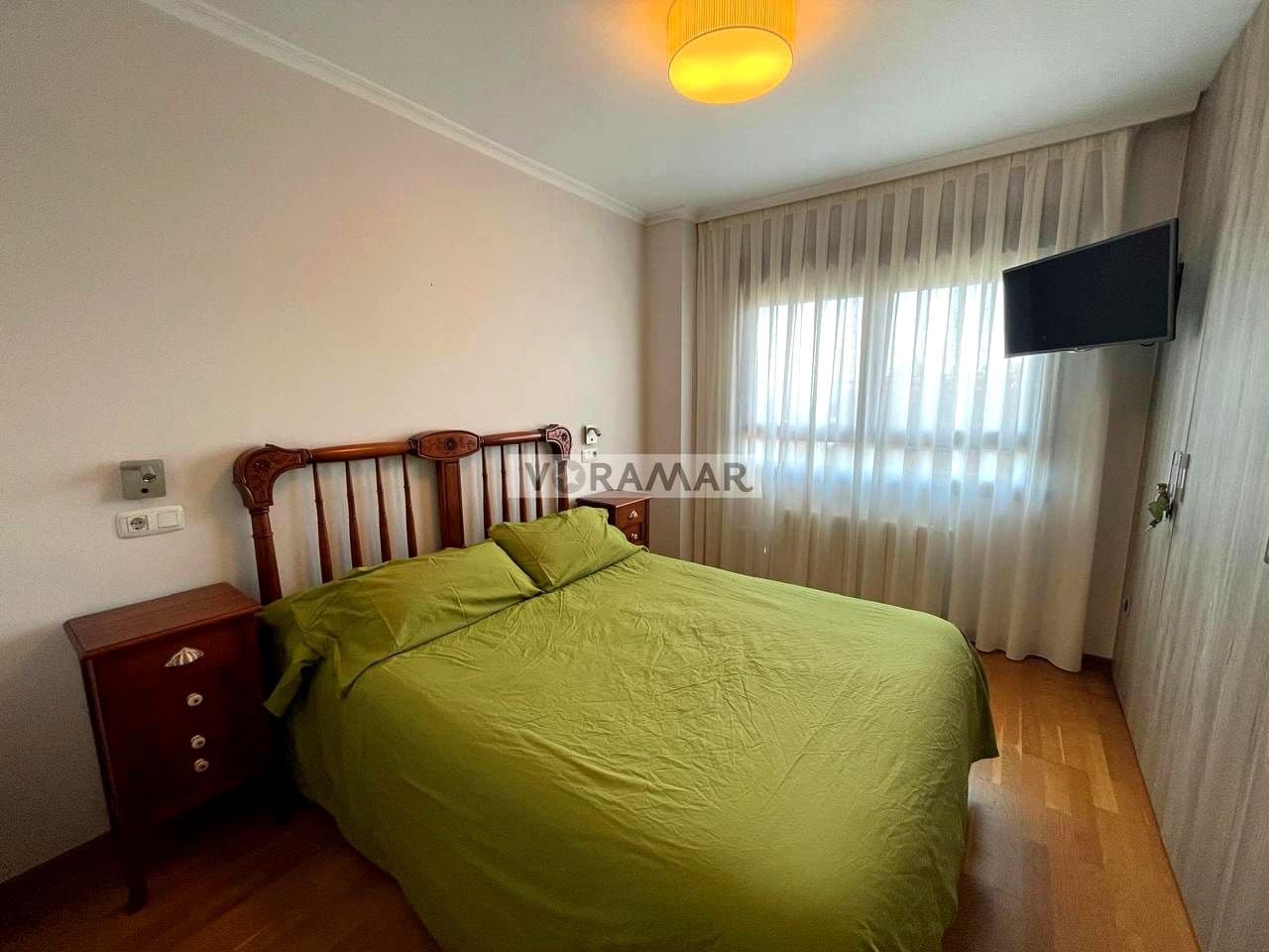 3 bedroom Flat for rent in Valencia city with pool garage - € 2,500 (Ref: 9979394)
