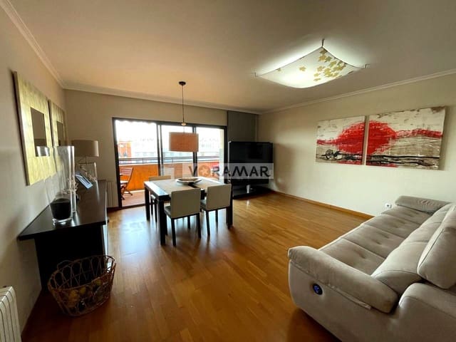 3 soveværelse Lejlighed til leje i Penya-Roja, Valencia by med swimmingpool garage - € 2.500 (Ref: 9979394)