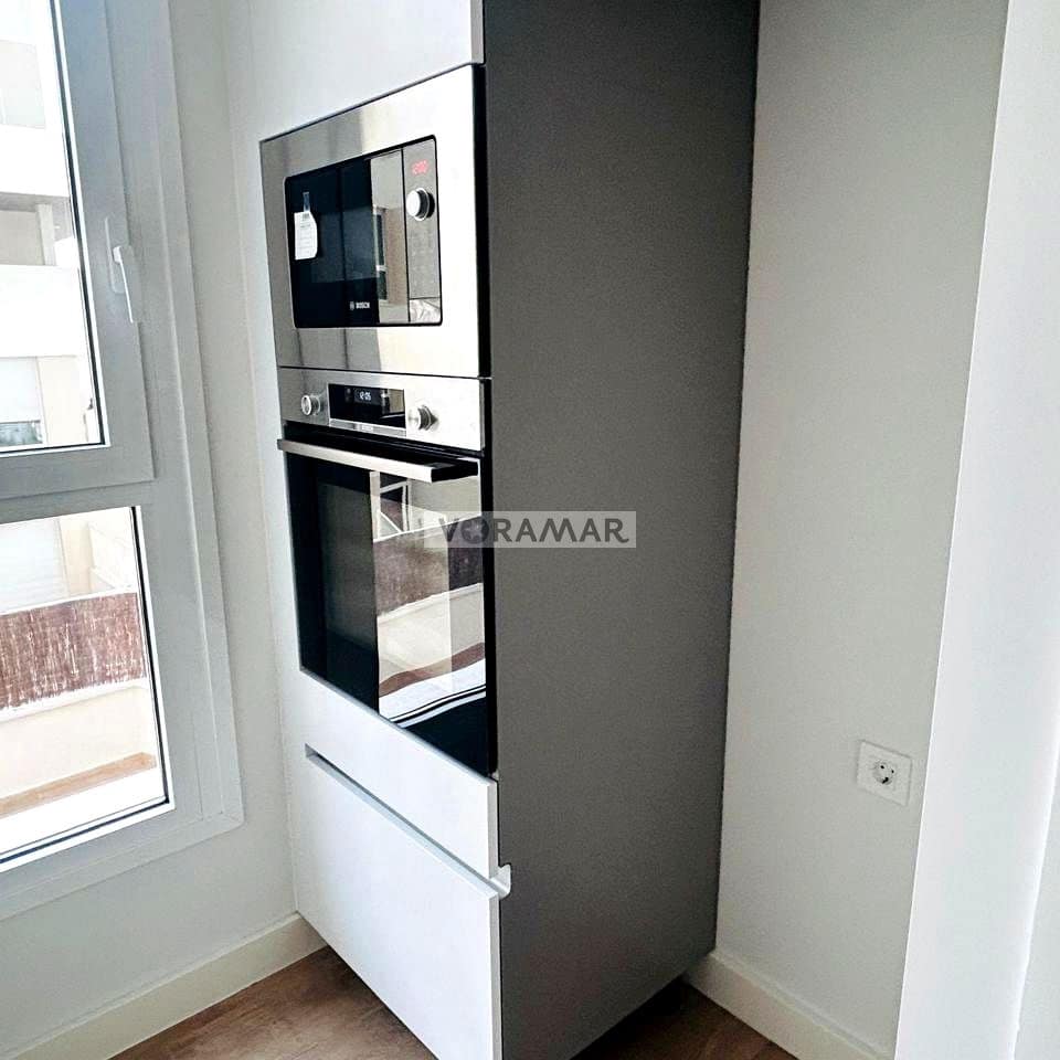 3 sovrum Lägenhet att hyra i Rocafort med pool garage - 2 500 € (Ref: 9985831)