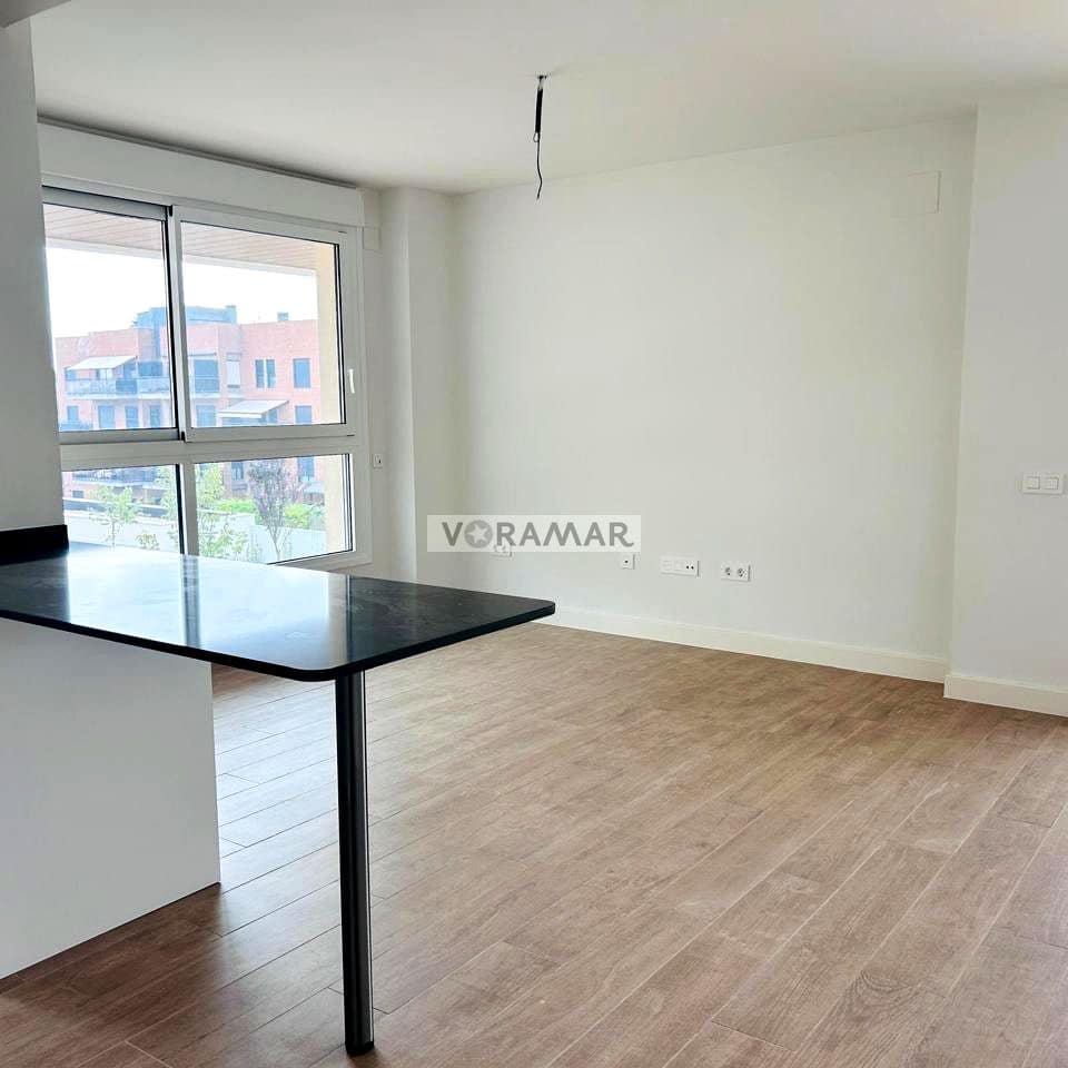 3 sovrum Lägenhet att hyra i Rocafort med pool garage - 2 500 € (Ref: 9985831)