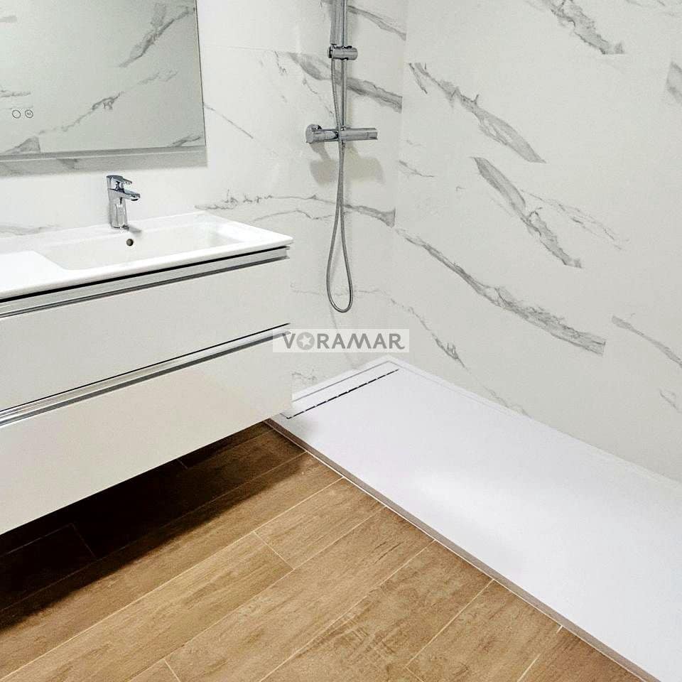3 sovrum Lägenhet att hyra i Rocafort med pool garage - 2 500 € (Ref: 9985831)