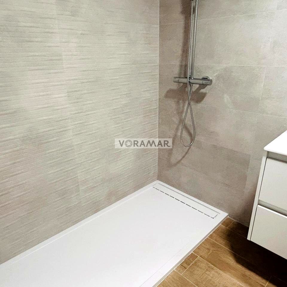 3 sovrum Lägenhet att hyra i Rocafort med pool garage - 2 500 € (Ref: 9985831)